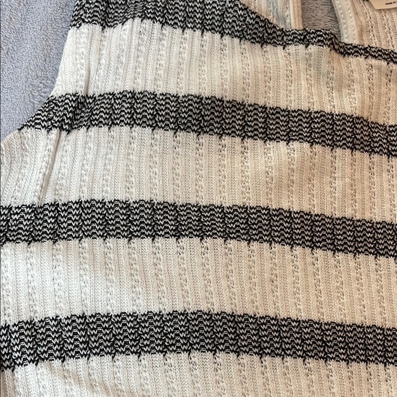 Kaileigh Ribbed Striped Sweater Tank Top - Picture 2 of 7